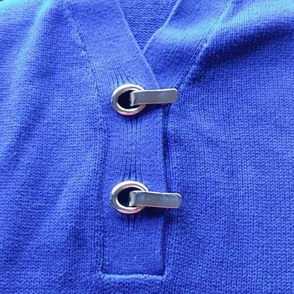 KAREN SCOTT V-neck Sweater - Picture 11 of 11